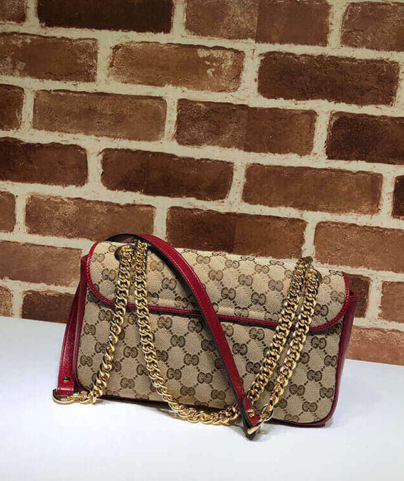 Gucci GG Marmont Small Shoulder Bag