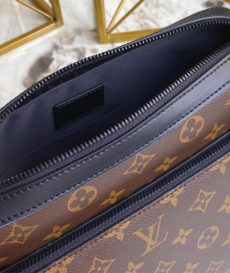TRIO MESSENGER