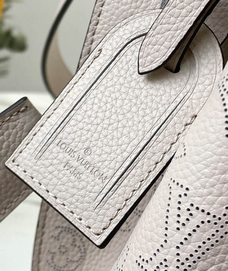 LV MURIA BAG