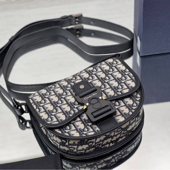 MINI GALLOP BAG WITH STRAP MINI GALLOP BAG WITH STRAP