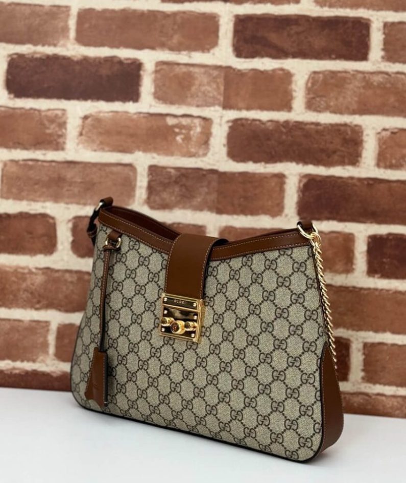GUCCI PADLOCK GG MEDIUM SHOULDER BAG