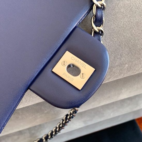 CHANEL CLASSIC 11.12 HANDBAG(high-end grade)