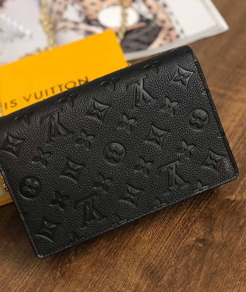 Louis Vuitton VAVIN CHAIN WALLET