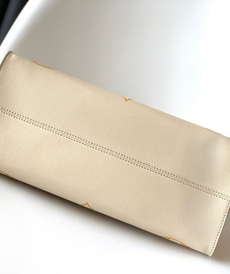 LV OnTheGo MM