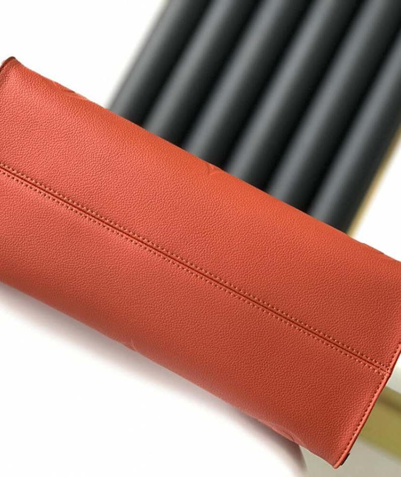 Louis Vuitton ONTHEGO MM