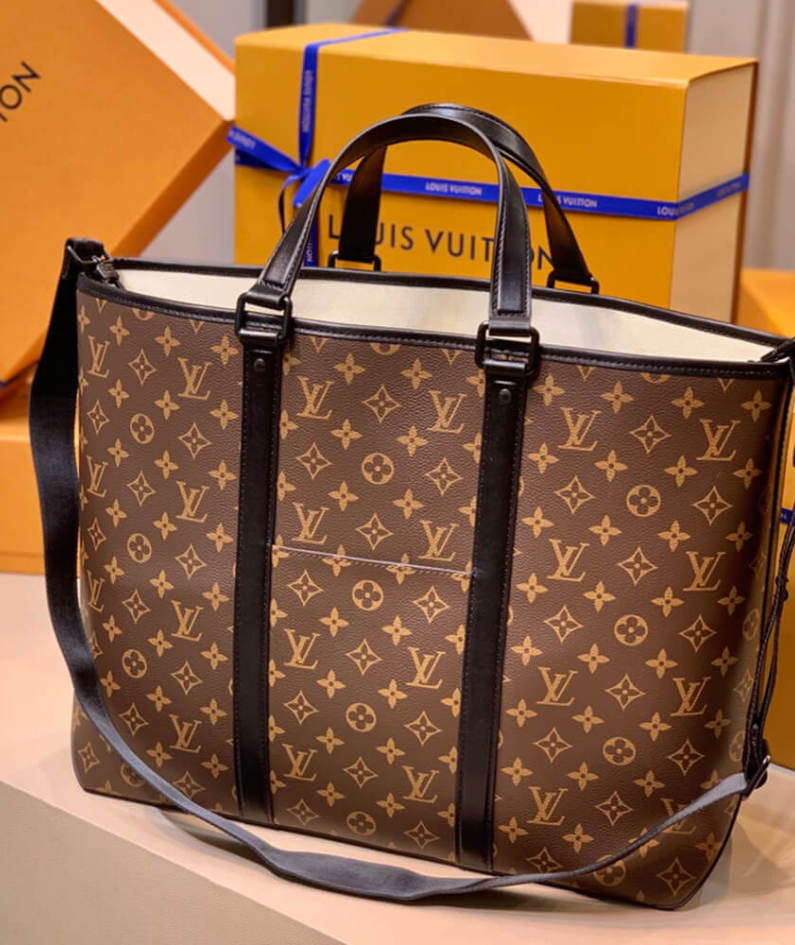 LV WEEK-END TOTE GM