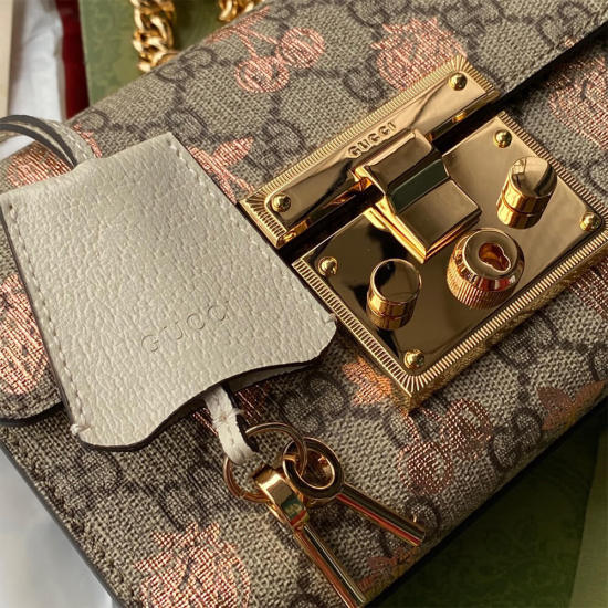 Padlock small berry shoulder bag Padlock small berry shoulder bag