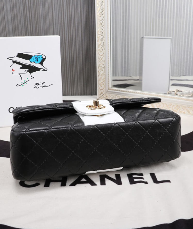 CHANEL CLASSIC HANDBAG