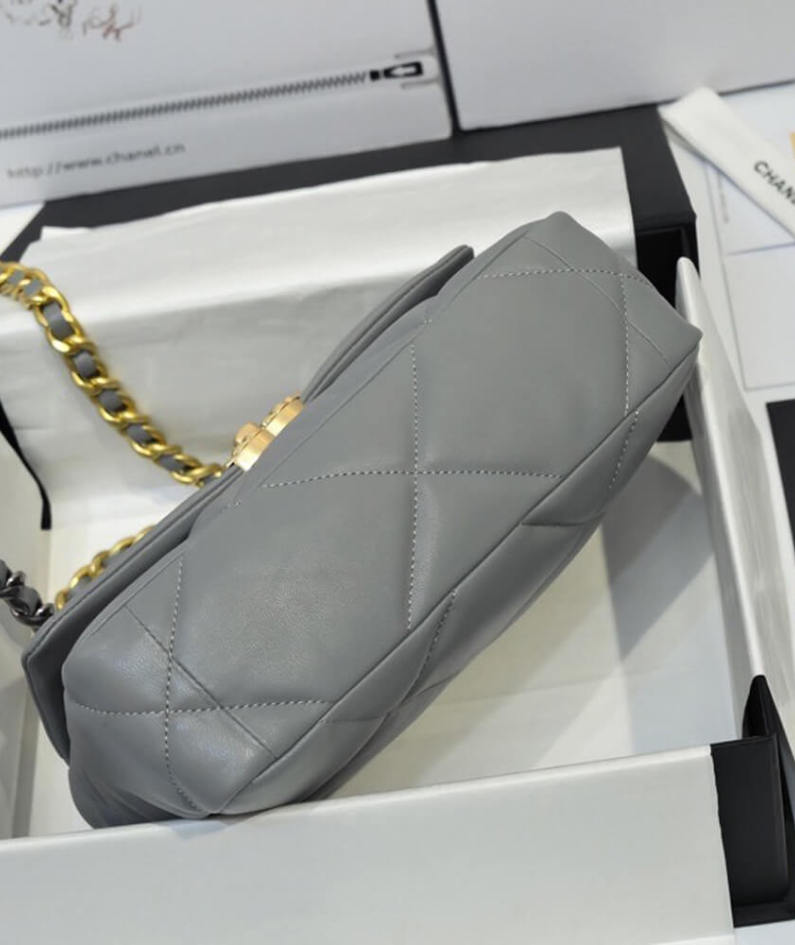 CHANEL 19 HANDBAG