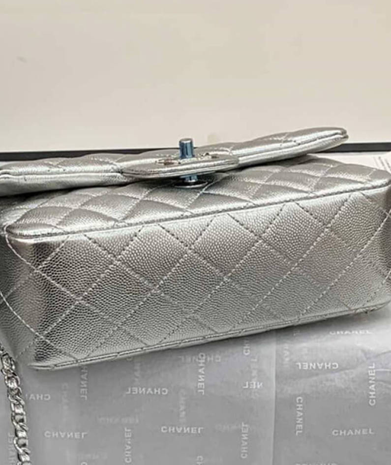 CHANEL Mini Flap Bag