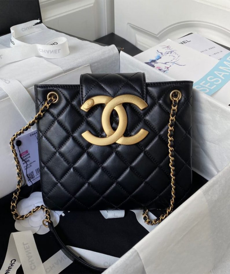 CHANEL 24C