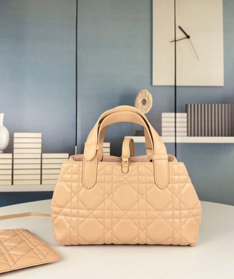 MEDIUM DIOR TOUJOURS BAG