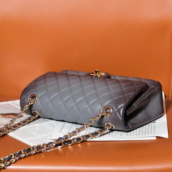 CHANEL CLASSIC 11.12 HANDBAG(high-end grade)