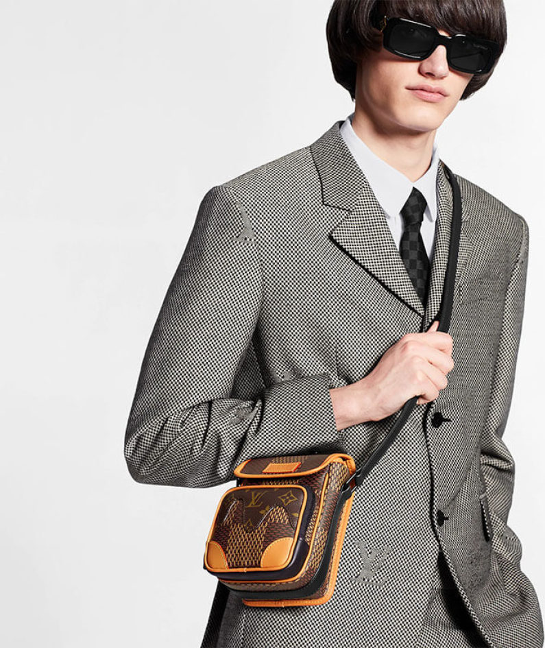Nano Amazone Messenger Bag