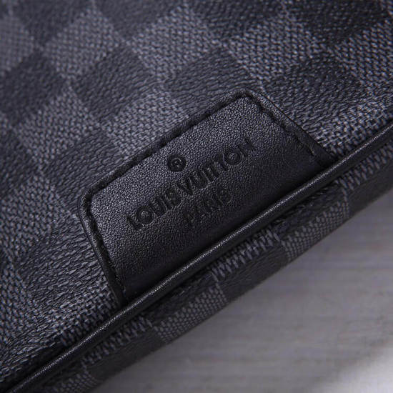 LV Discovery Bumbag LV Discovery Bumbag