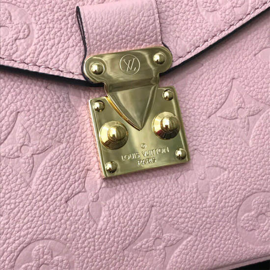 LV Pochette Metis Handbag LV Pochette Metis Handbag