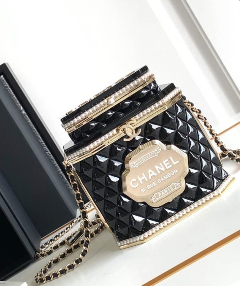 CHANEL TEA BOX MINAUDIERE(HIGH-END GRADE)