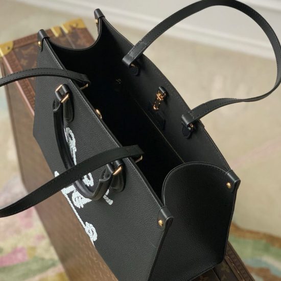 LV OnTheGo MM LV OnTheGo MM