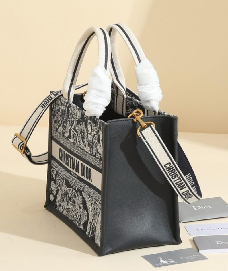 Medium Dior Book Tote