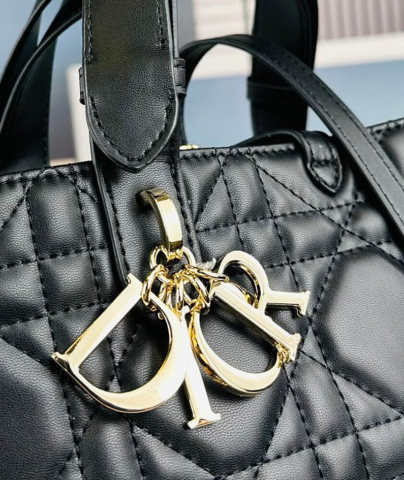 MEDIUM DIOR TOUJOURS BAG