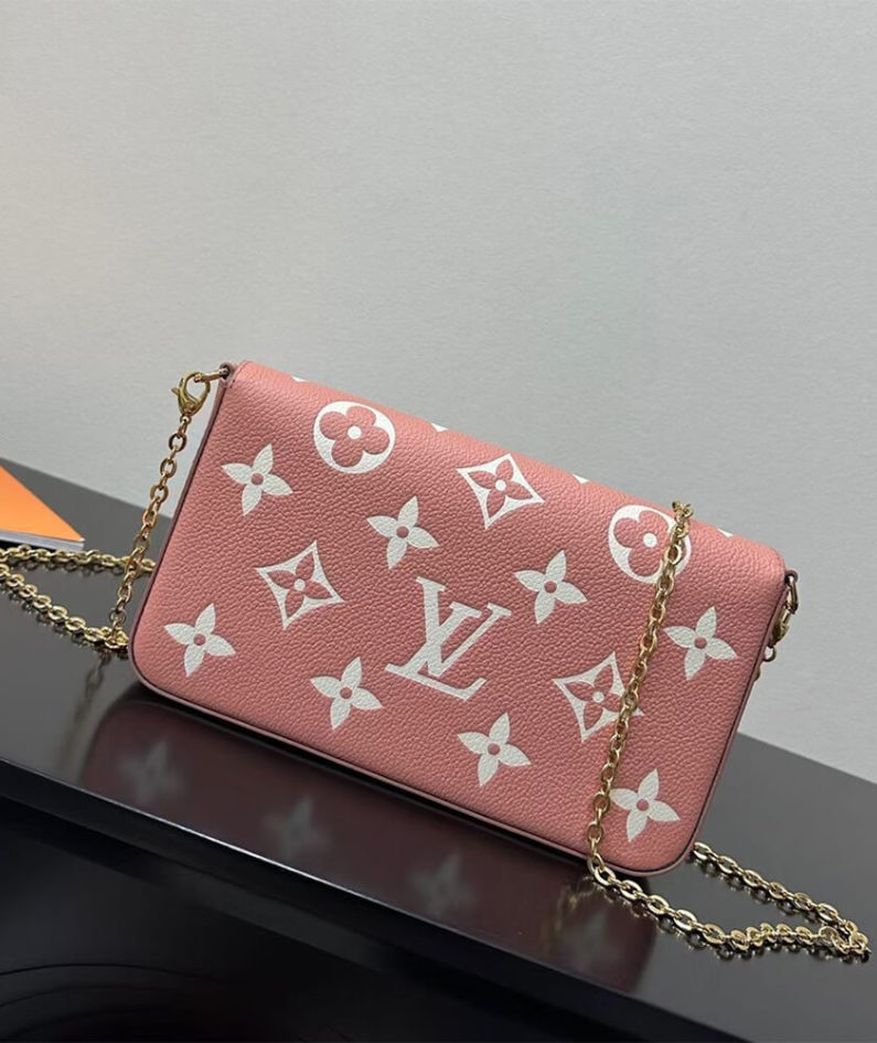 FéLICIE POCHETTE