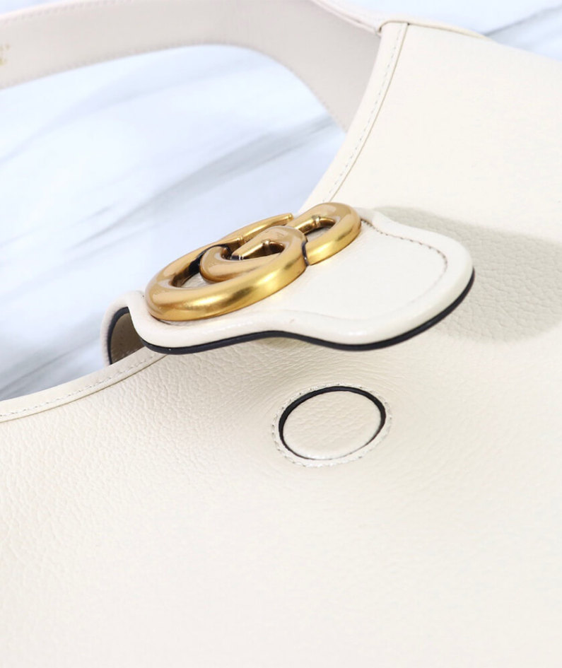 Aphrodite medium shoulder bag