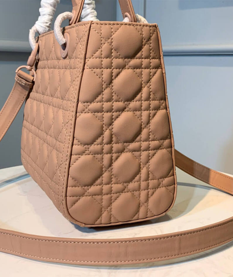 DIOR MEDIUM LADY DIOR BAG