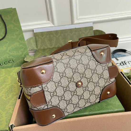 Small duffle bag with Interlocking G