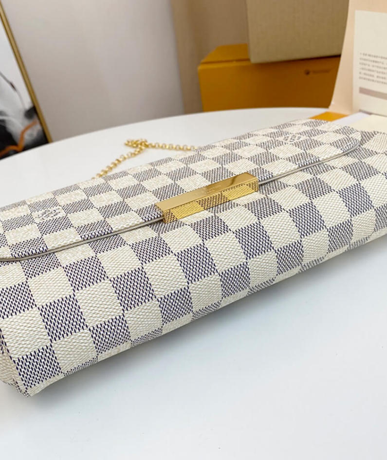 Louis Vuitton Favorite MM