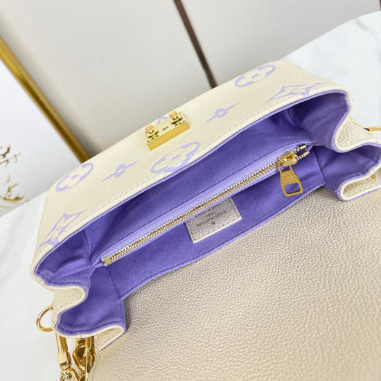 LV Pochette Metis East West LV Pochette Metis East West