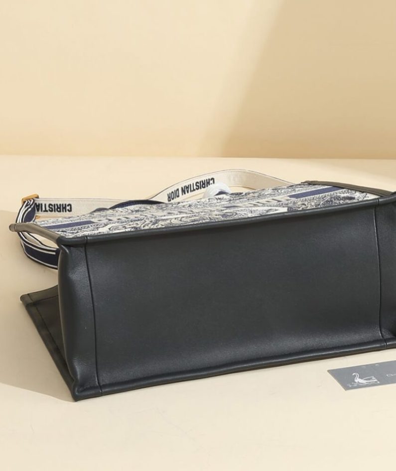 Medium Dior Book Tote