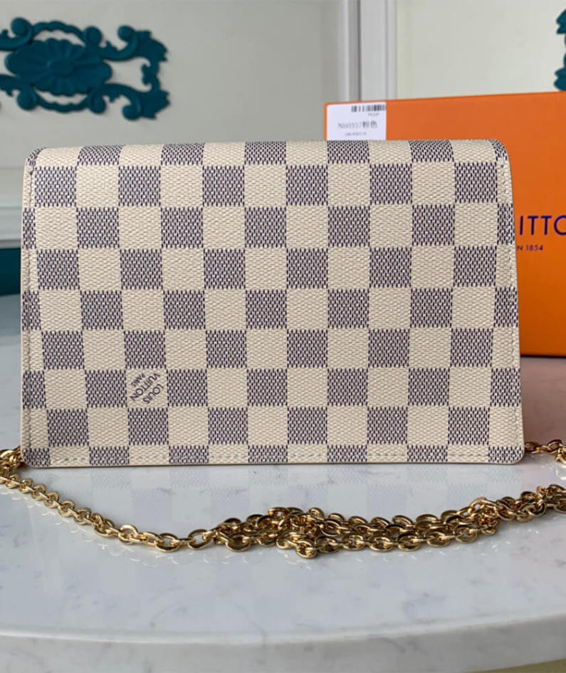 Louis Vuitton CROISETTE CHAIN WALLET