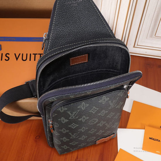 AVENUE SLING BAG NM AVENUE SLING BAG NM