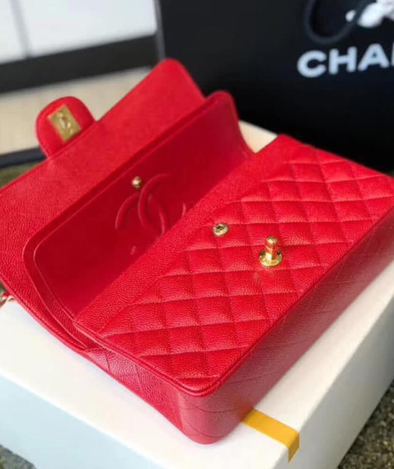 CHANEL Classic Flap Medium