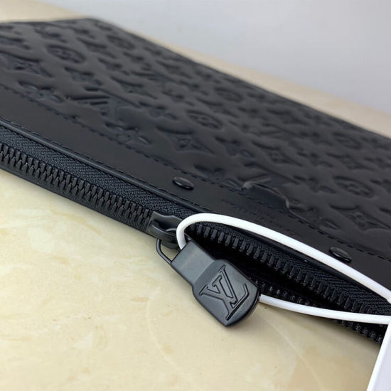 LV Discovery Pochette LV Discovery Pochette