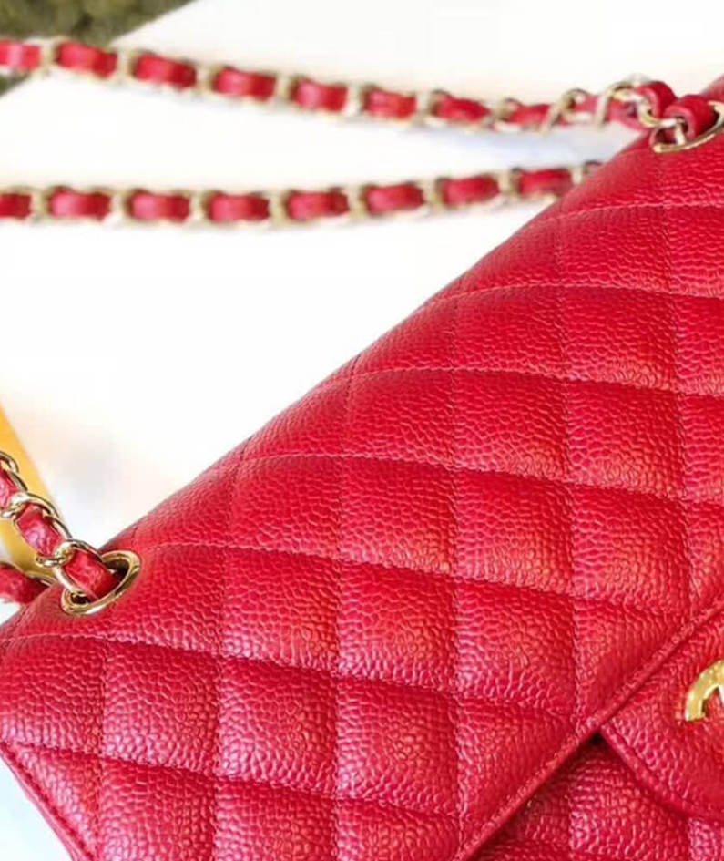 CHANEL Classic Flap Medium