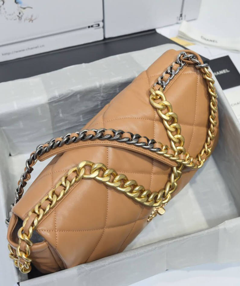 CHANEL 19 MAXI HANDBAG