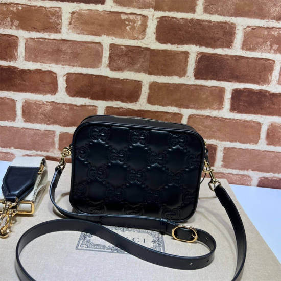 GG Matelassé small bag