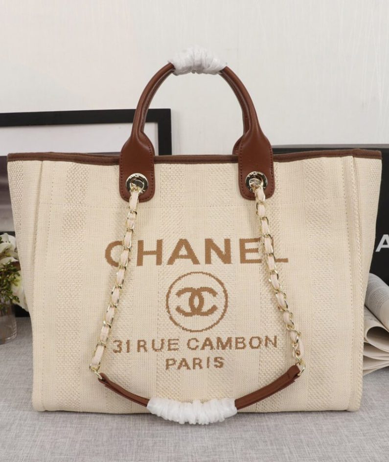 CHANEL Woven Straw Raffia Striped Medium Deauville Tote