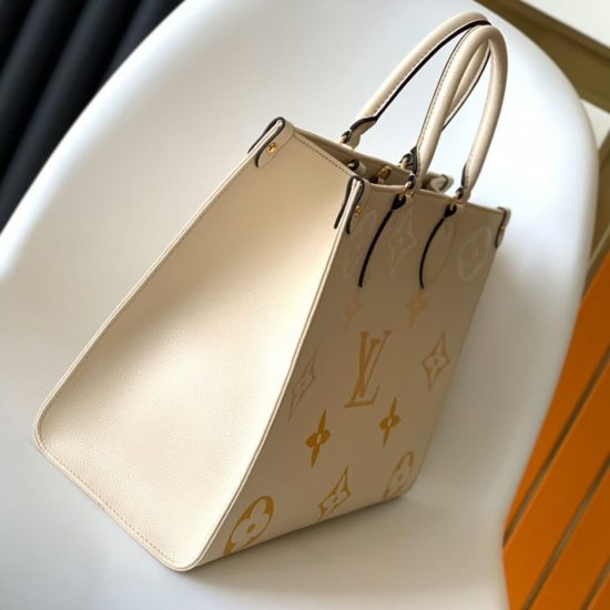 LV OnTheGo MM LV OnTheGo MM