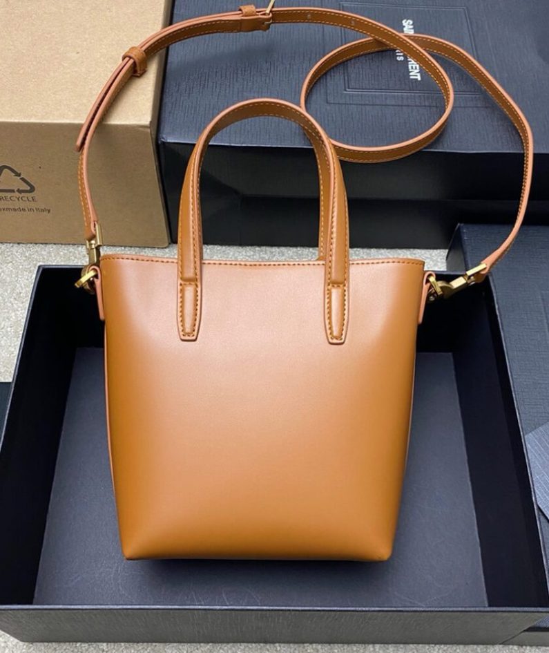 MINI TOY SHOPPING SAINT LAURENT IN BOX LEATHER
