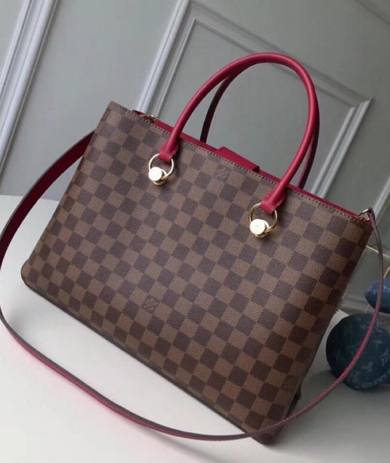 LV RIVERSIDE