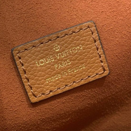 LV Pochette Metis(HIGH-END GRADE) LV Pochette Metis(HIGH-END GRADE)