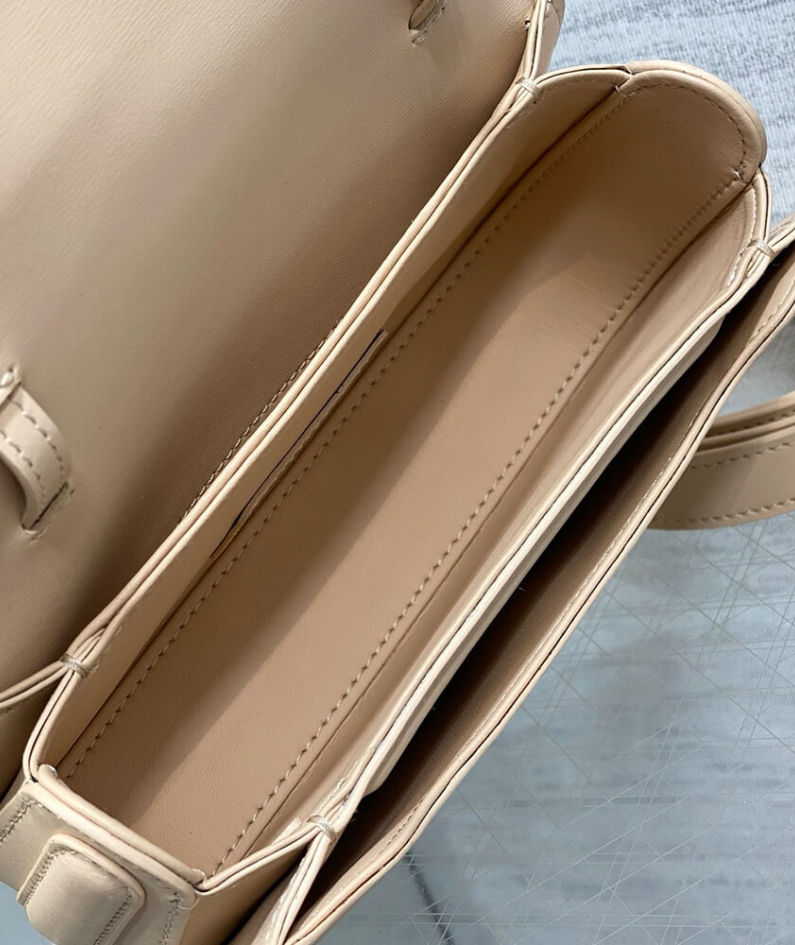 Small 30 Montaigne Avenue Top Handle Bag