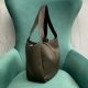 LE 5 A 7 BEA IN GRAINED LEATHER