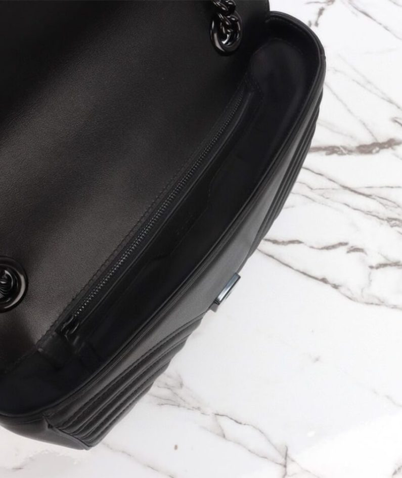 GG Marmont small matelasse shoulder bag