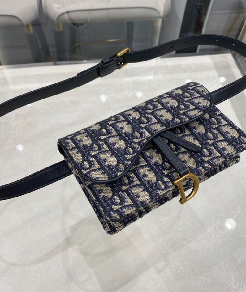 SADDLE BELT POUCH