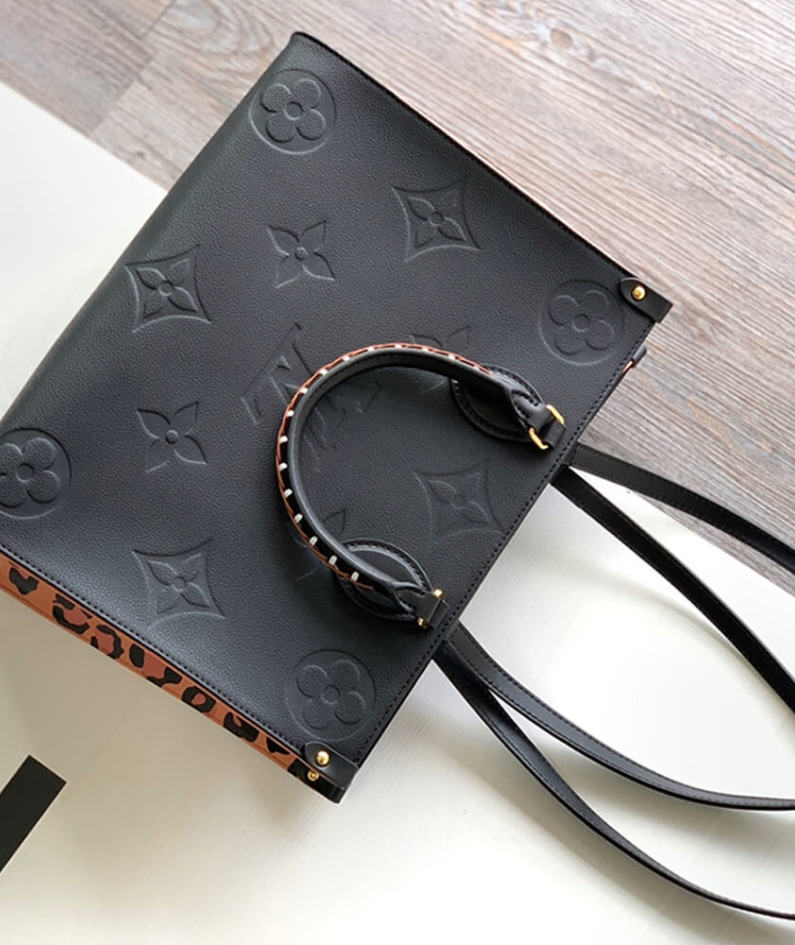 Louis Vuitton ONTHEGO MM