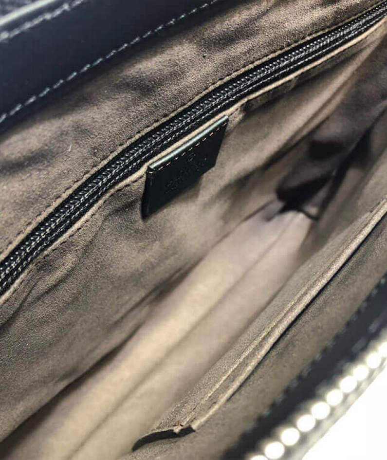Gucci Signature Messenger