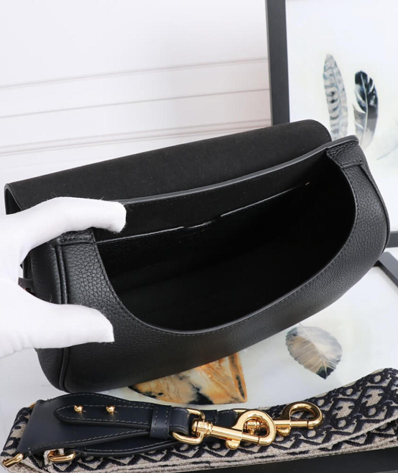 LARGE DIOR BOBBY BAG
